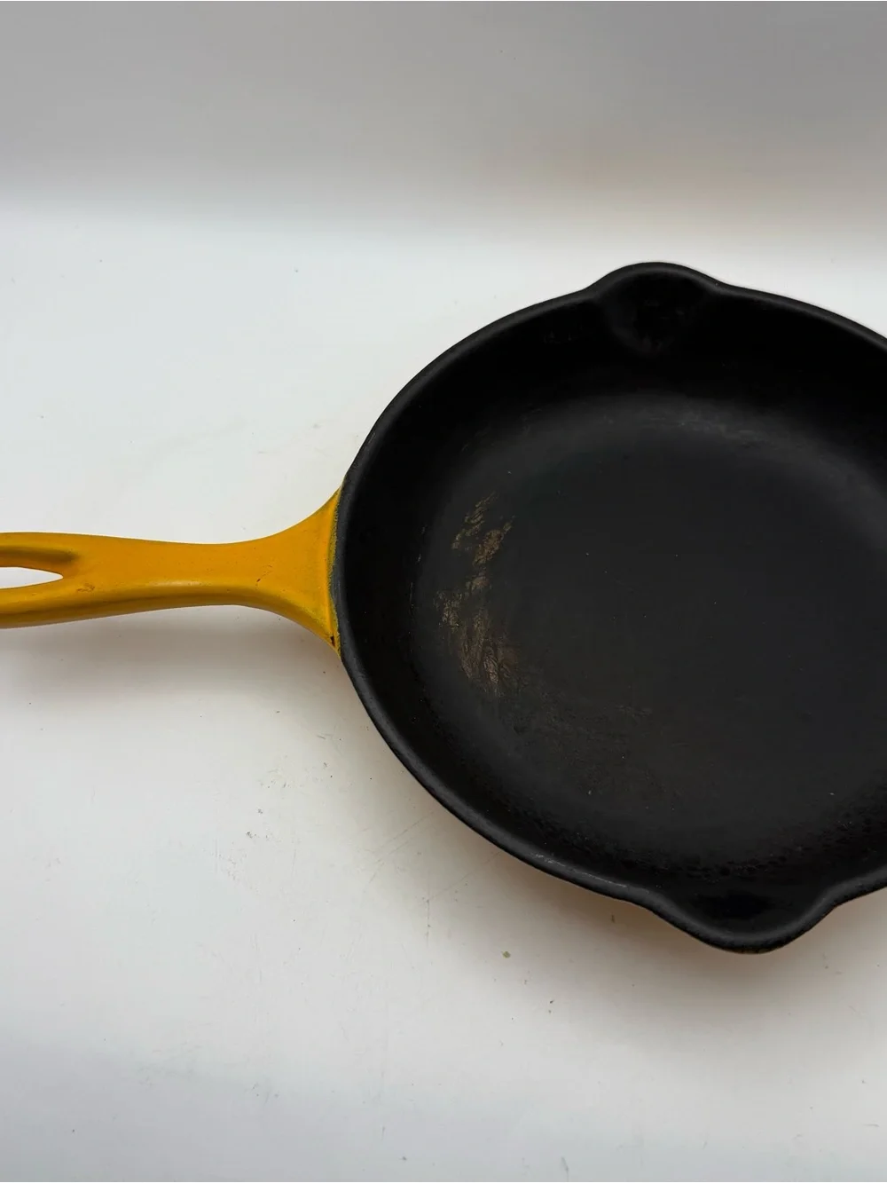 Le Creuset Double Spout Enameled Cast Iron Skillet #20 Yellow Vintage